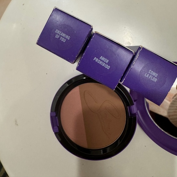 Mac Selena 3 Lipstick and Blush Combo - Picture 2 of 3